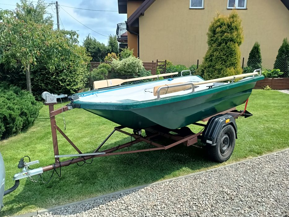 Łódka wędkarstwo turystyczna