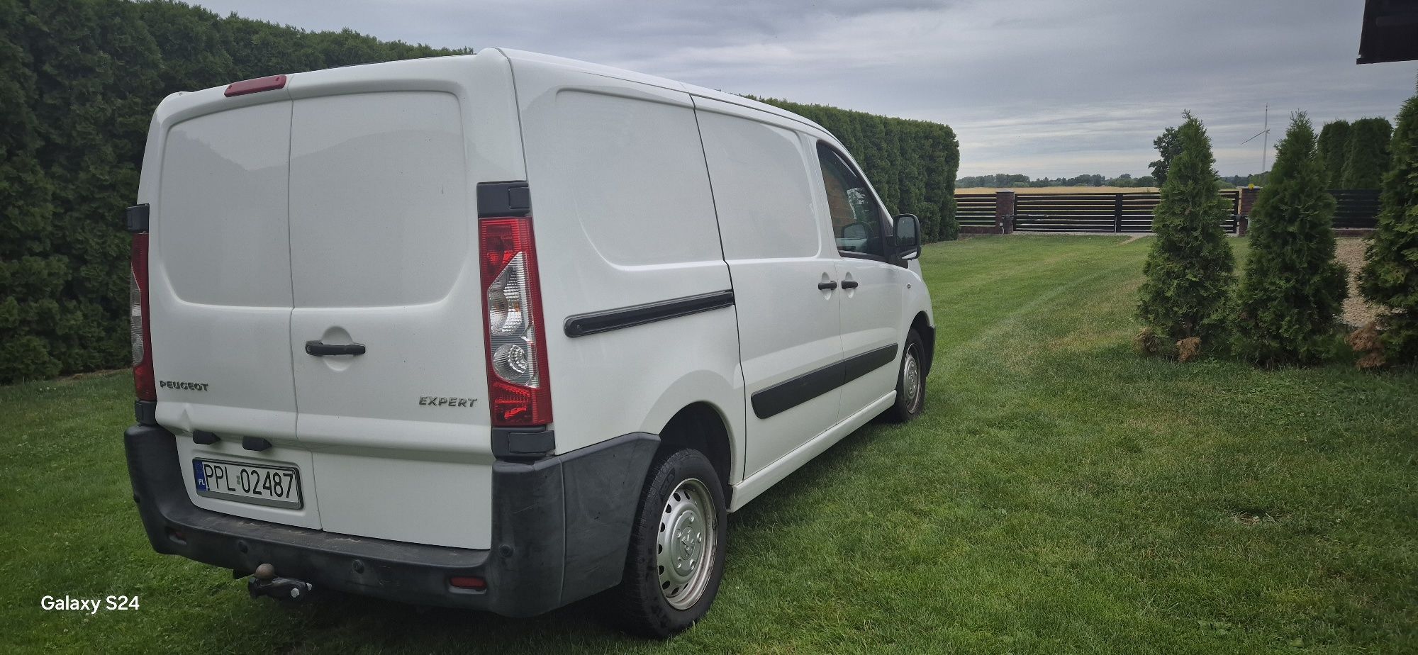 Peugeot Exspert 2.0 HDI  w bardzo dobrym stanie