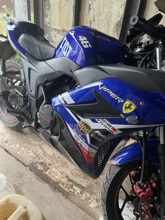 Мотоцикл Viper f2