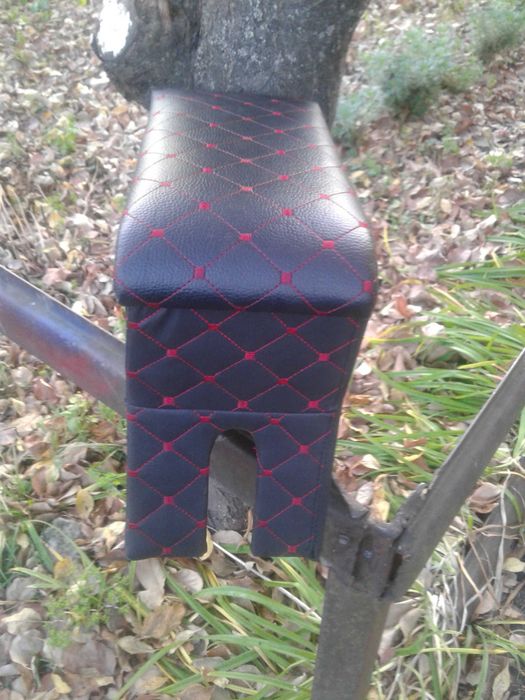 автоподлокотник новий универсальний