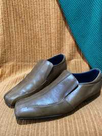 Туфлі чоловічі 42 розмір коричневий колір коричневі peter  werth