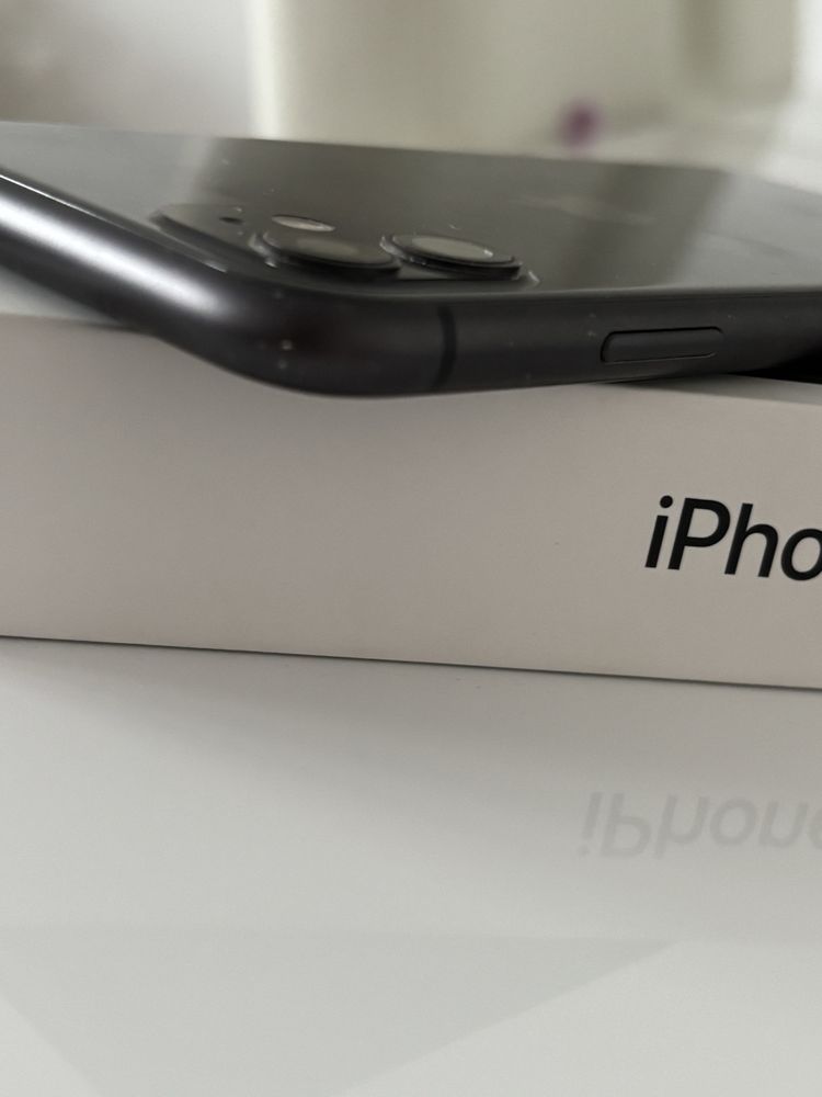 iPhone 11 64gb 84%