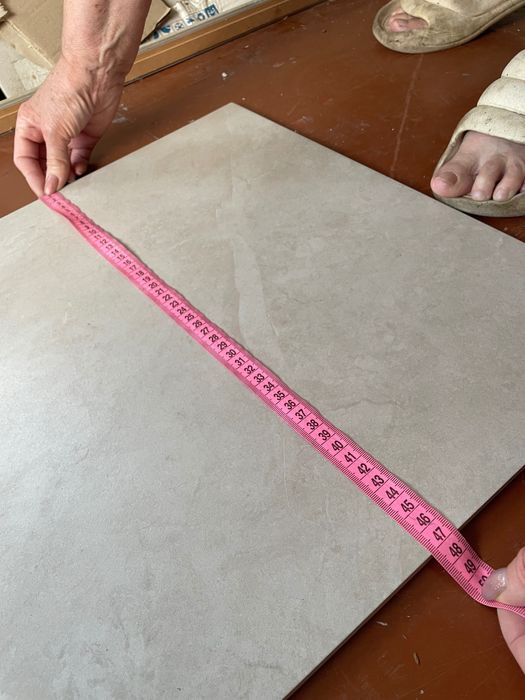 продам плитку для ваної кімнати 1 шт - 50 грн