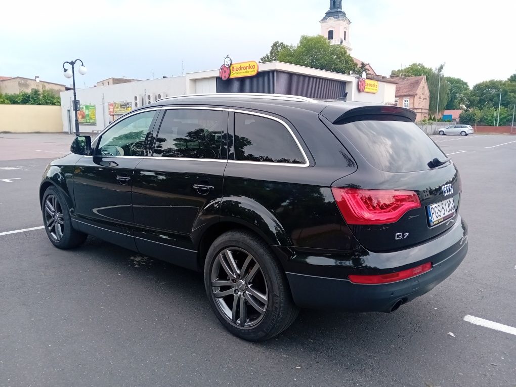 Audi q7  3.0 2006