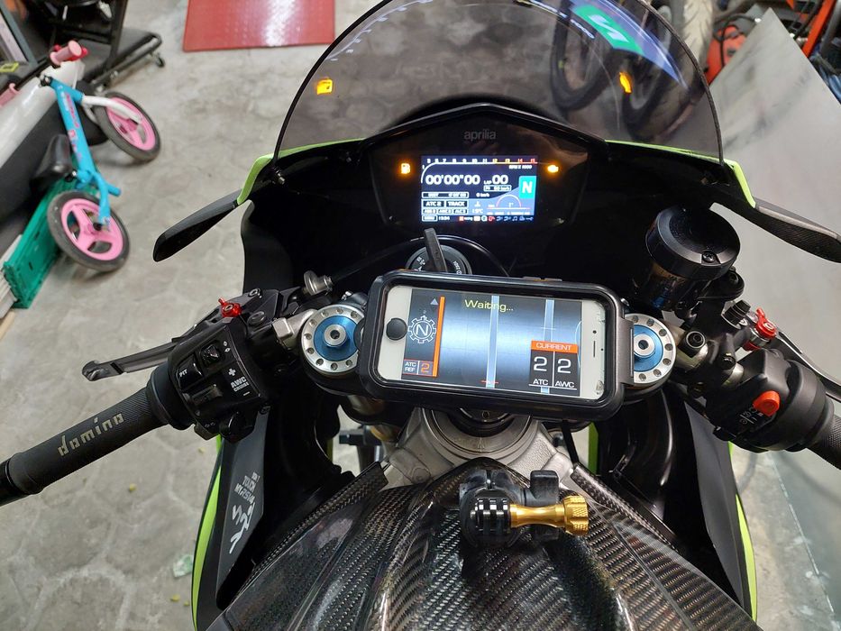 Aprilia RSV4 RF 2017