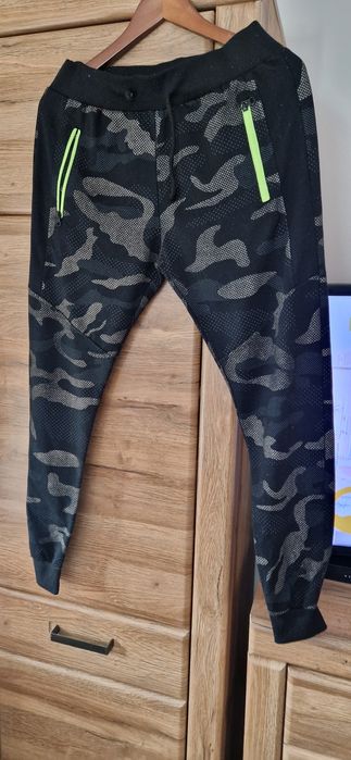 Bluzy chłopięce rozmiar s