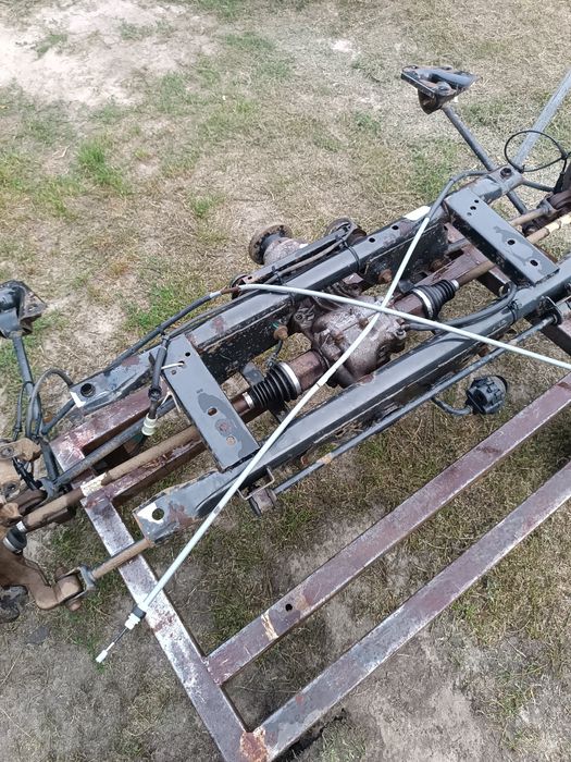 Задній міст редуктор балка ступиці Renault Duster 1