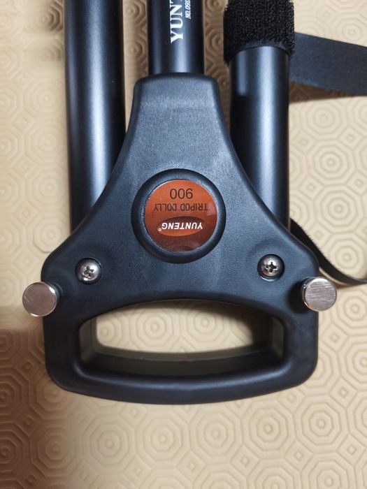 Carrinho Yunteng Dolly 900 para tripés câmeras