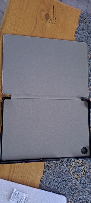 Etui na tableta nowe