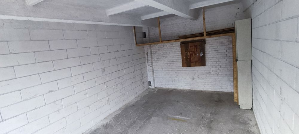 Здам гараж в оренду. Гайдамацька 41А