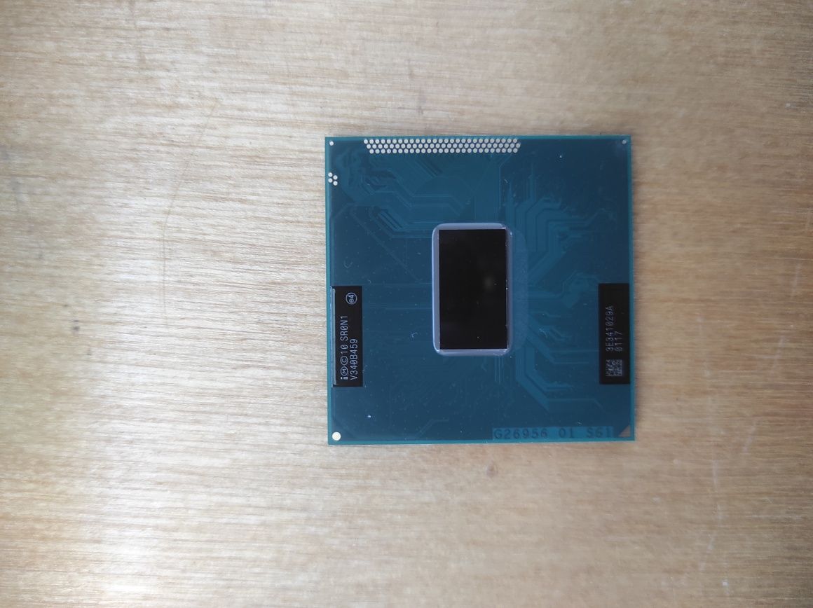 Процесор Intel Core i3-3110M  2,40 ГГ