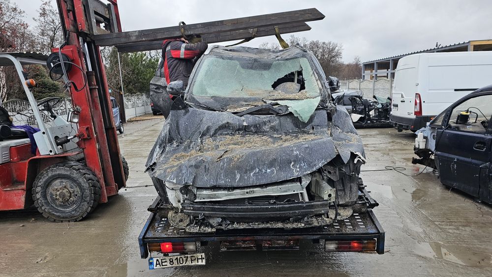 Запчасти mitsubishi outlander 2019 2020 2021 2023