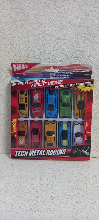 Набор машинок моделек