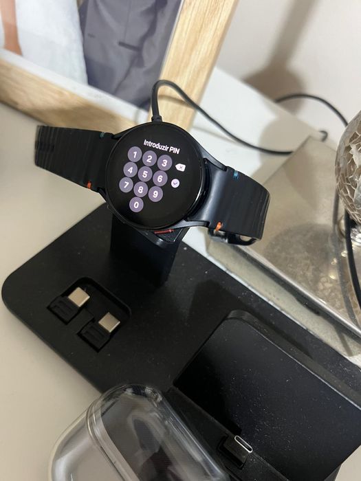 Samsung S24 Ultra 512gb Dual Sim+ Air buds pro 3+ Samsung watch/ fatur