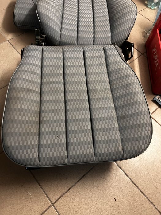 Mercedes 190 w201 Fotel Kierowcy materiał 702