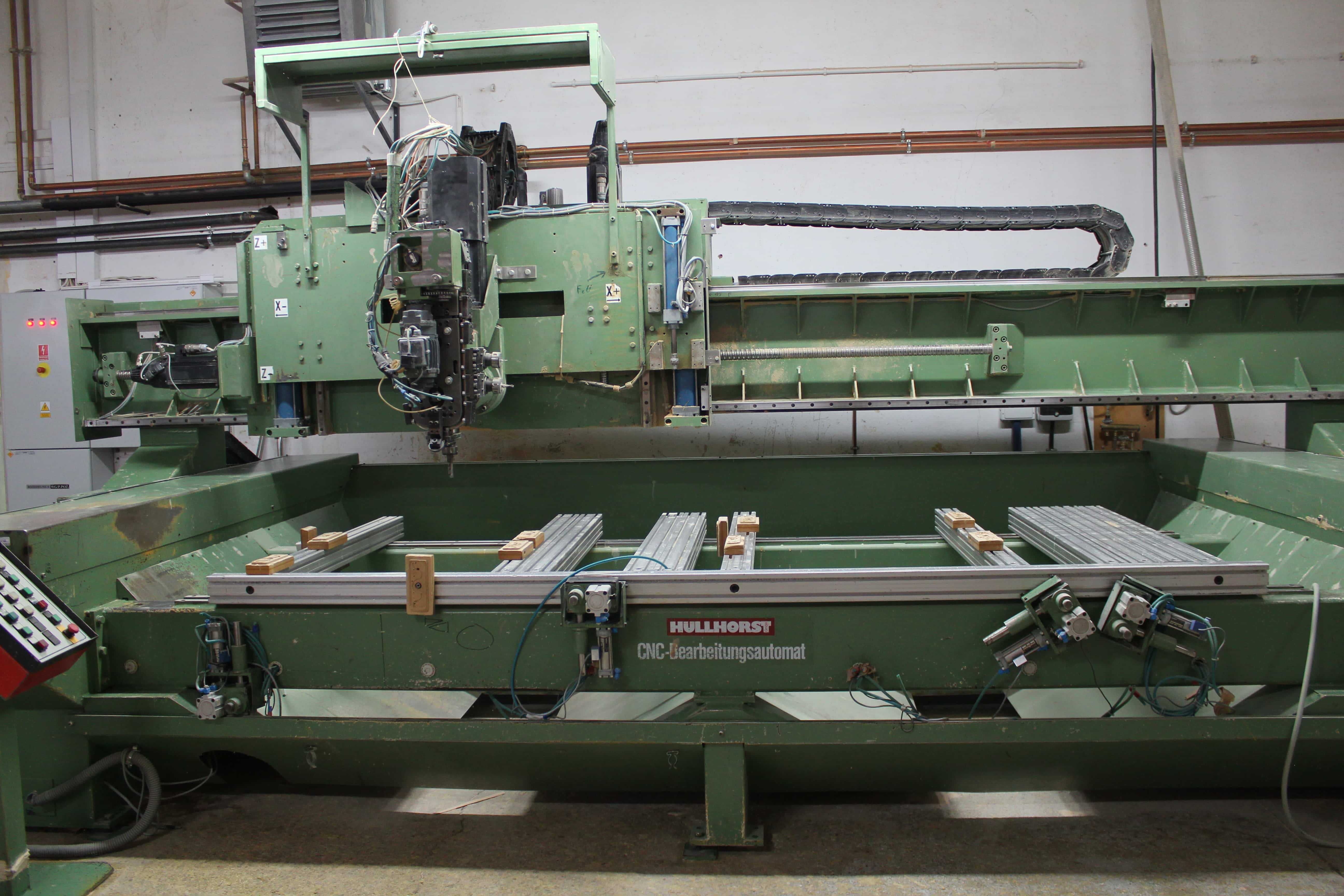 Hullhorst Centrum obróbcze CNC