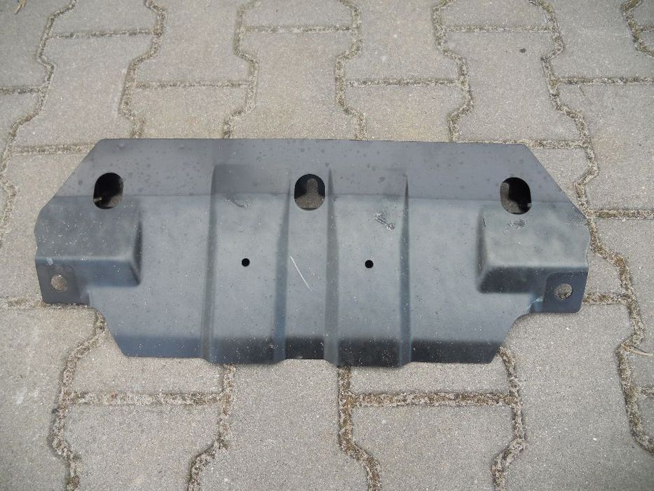 BLACHA osłona PODWOZIA płyta POD SILNIK ISUZU D-max po 2020-&gt;