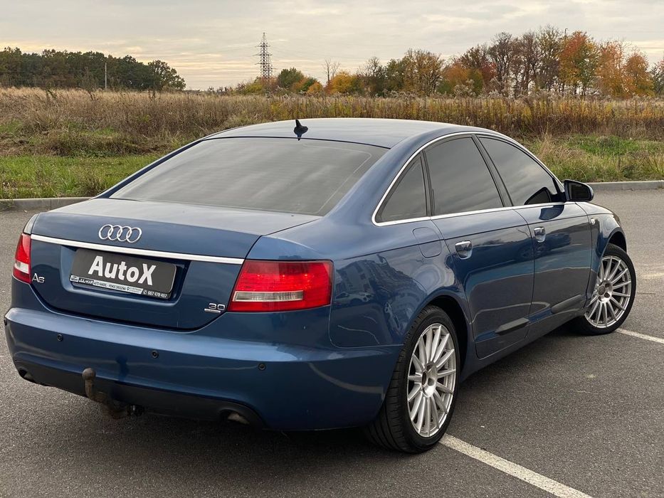 Машина в хорошому стани ауды а6 с6 3.0Д 2006 рік подаю машина 
3.0дизе