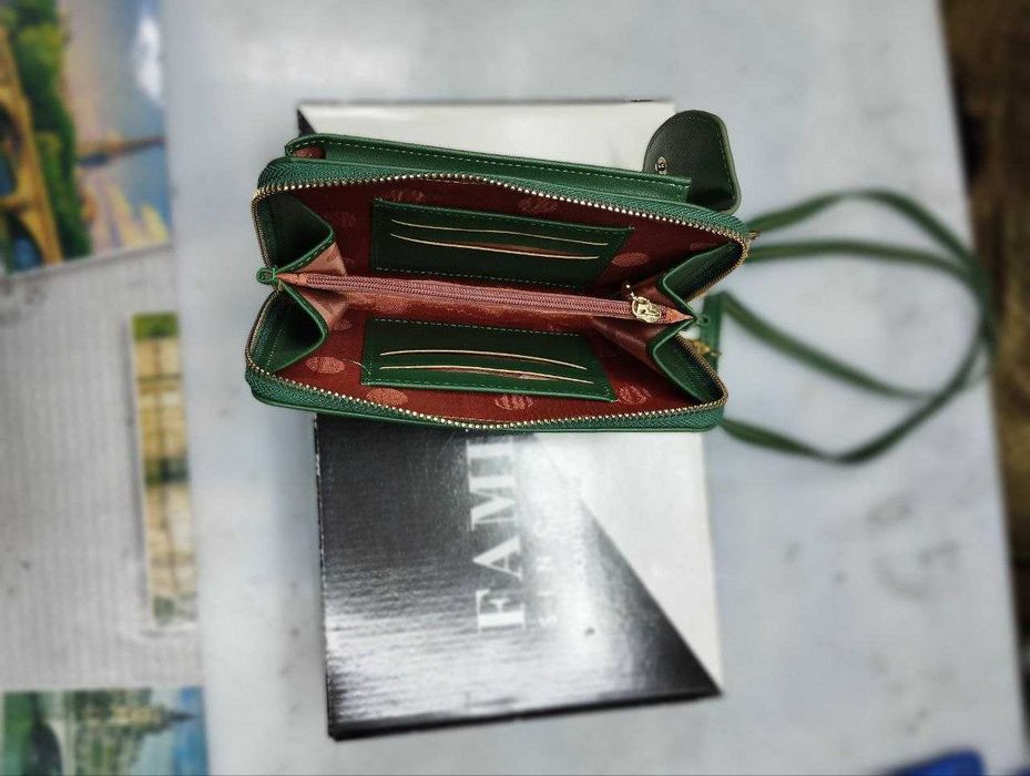 Барсетка для телефону