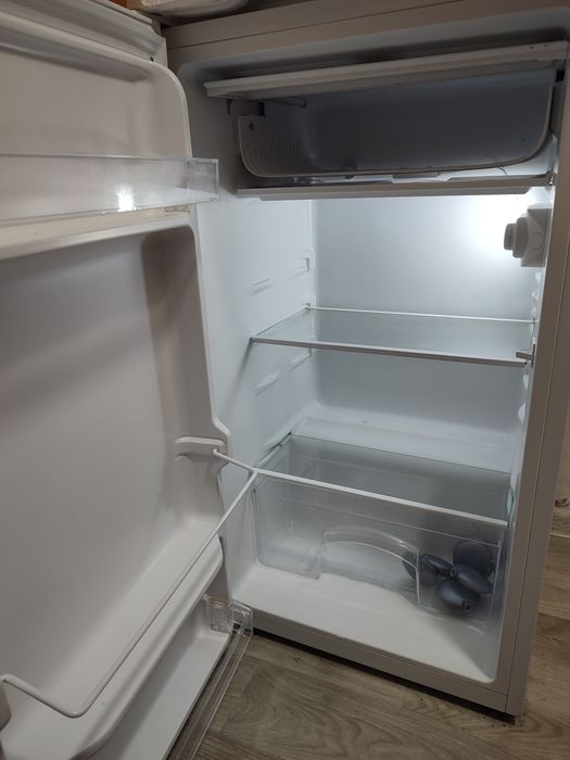 Холодильник INTERLUX ILR-0093W.