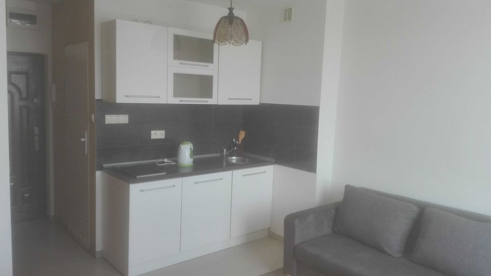 Sprzedam umeblowaną kawalerkę w Katowicach ul. Oswobodzenia