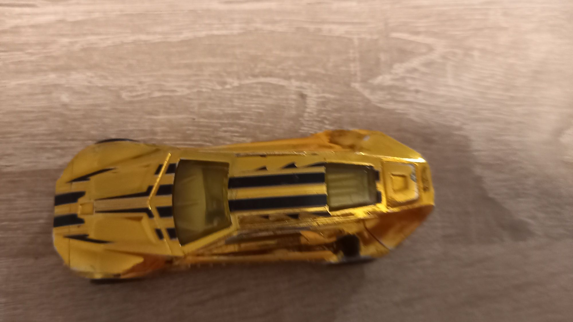 Złoty Hot Wheels wersja limitowana