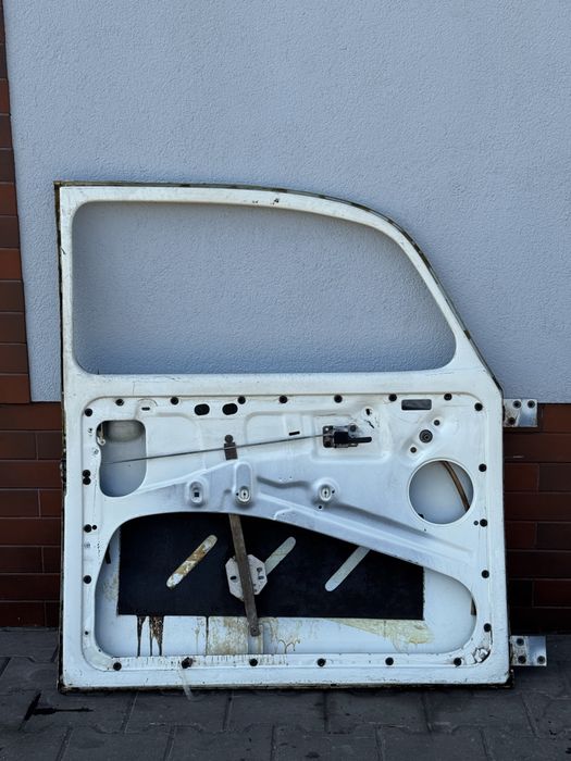 VW GARBUS drzwi lewe