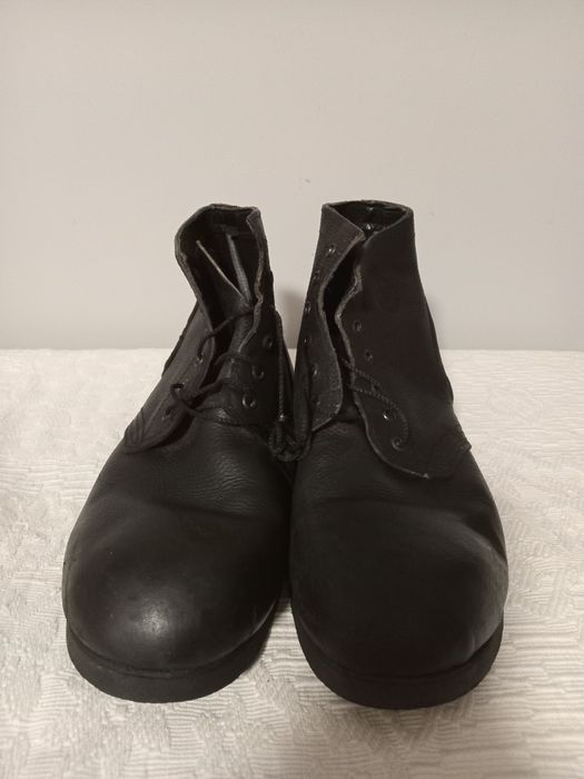 Ботинки рабочие кожаные .44 р