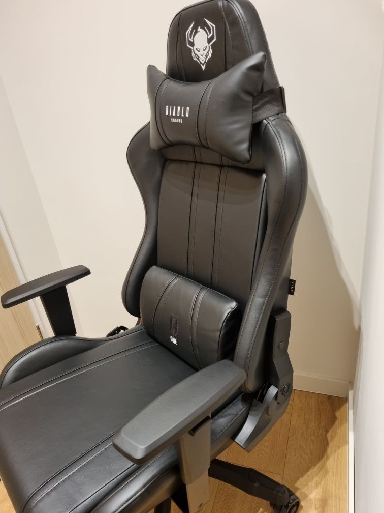 Nowy fotel Diablo Chairs X-One 2.0 King Size Gamingowy