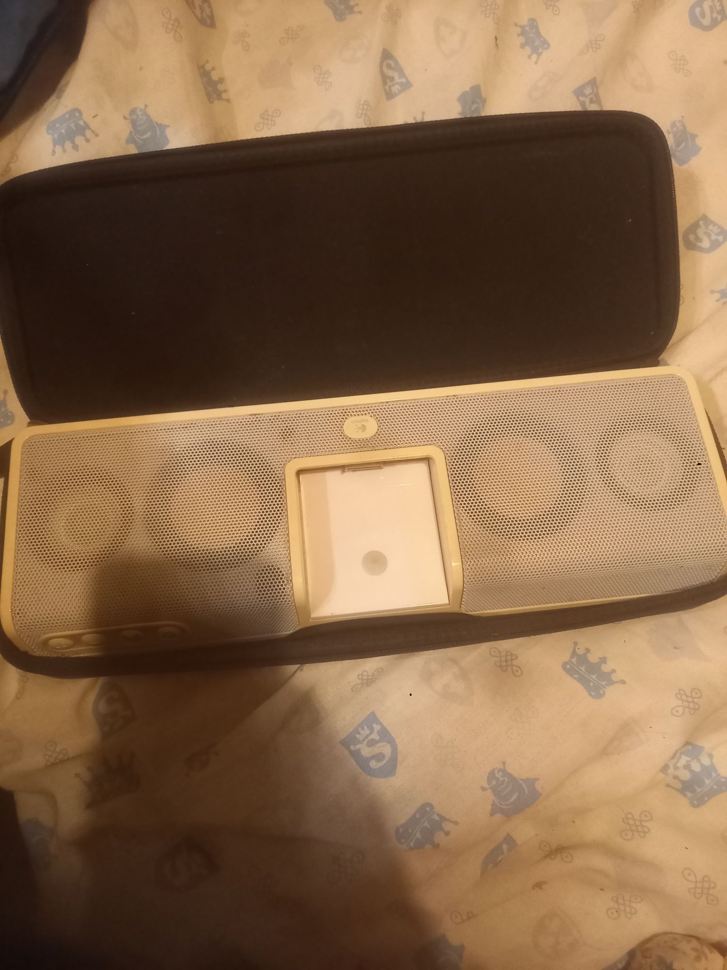 Stacją dokująca Logitech sprzedam