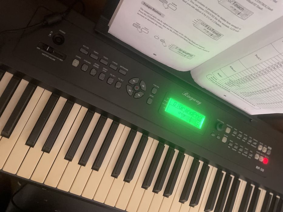 Vendo Piano Ringway