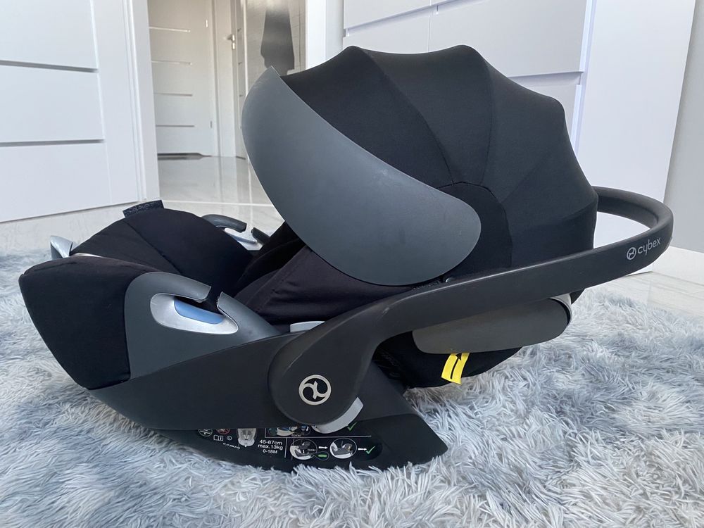 Fotelik Cybex Platinum Cloud Z i-Size + adaptery