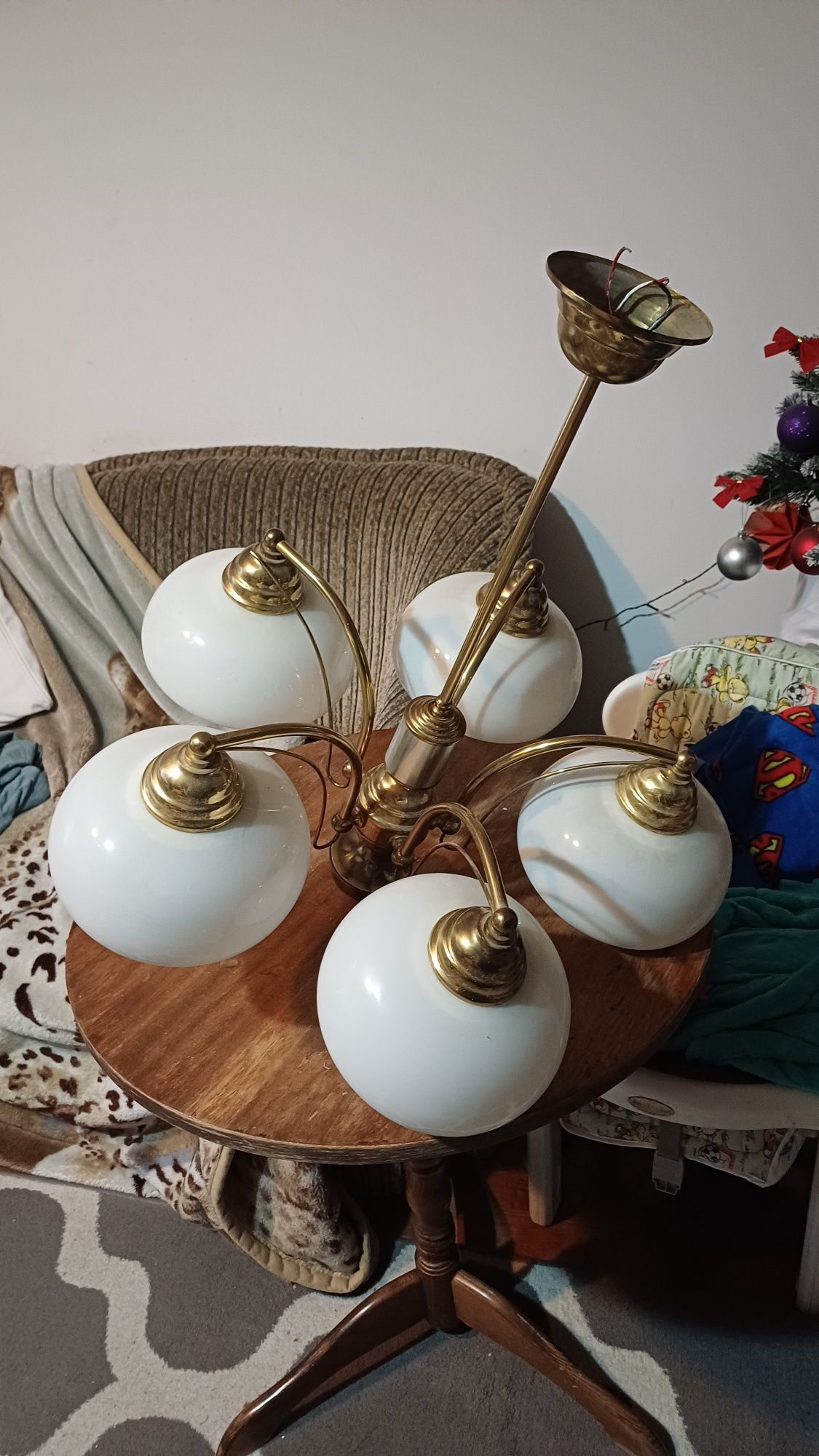 Żyrandol mosiężny