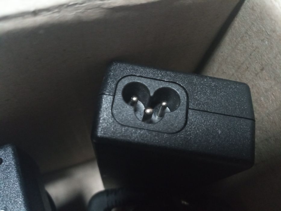 Електрошрот Fujitsu Asus 5.5*2.5 90w 19V 4.74A оригінал блок живлення