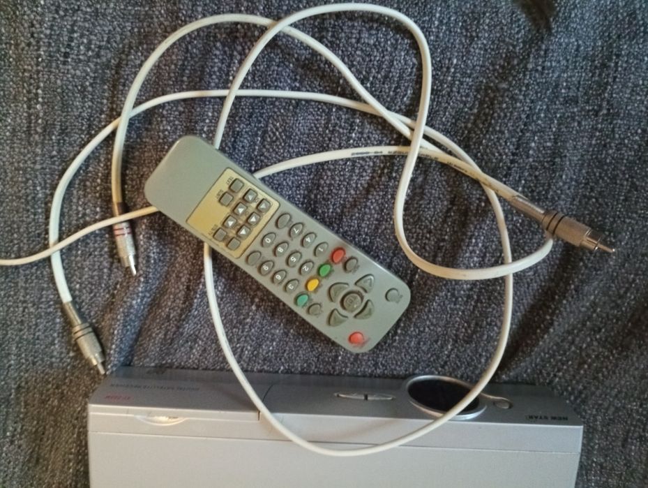 Тюнер NEW STAR ST-205M