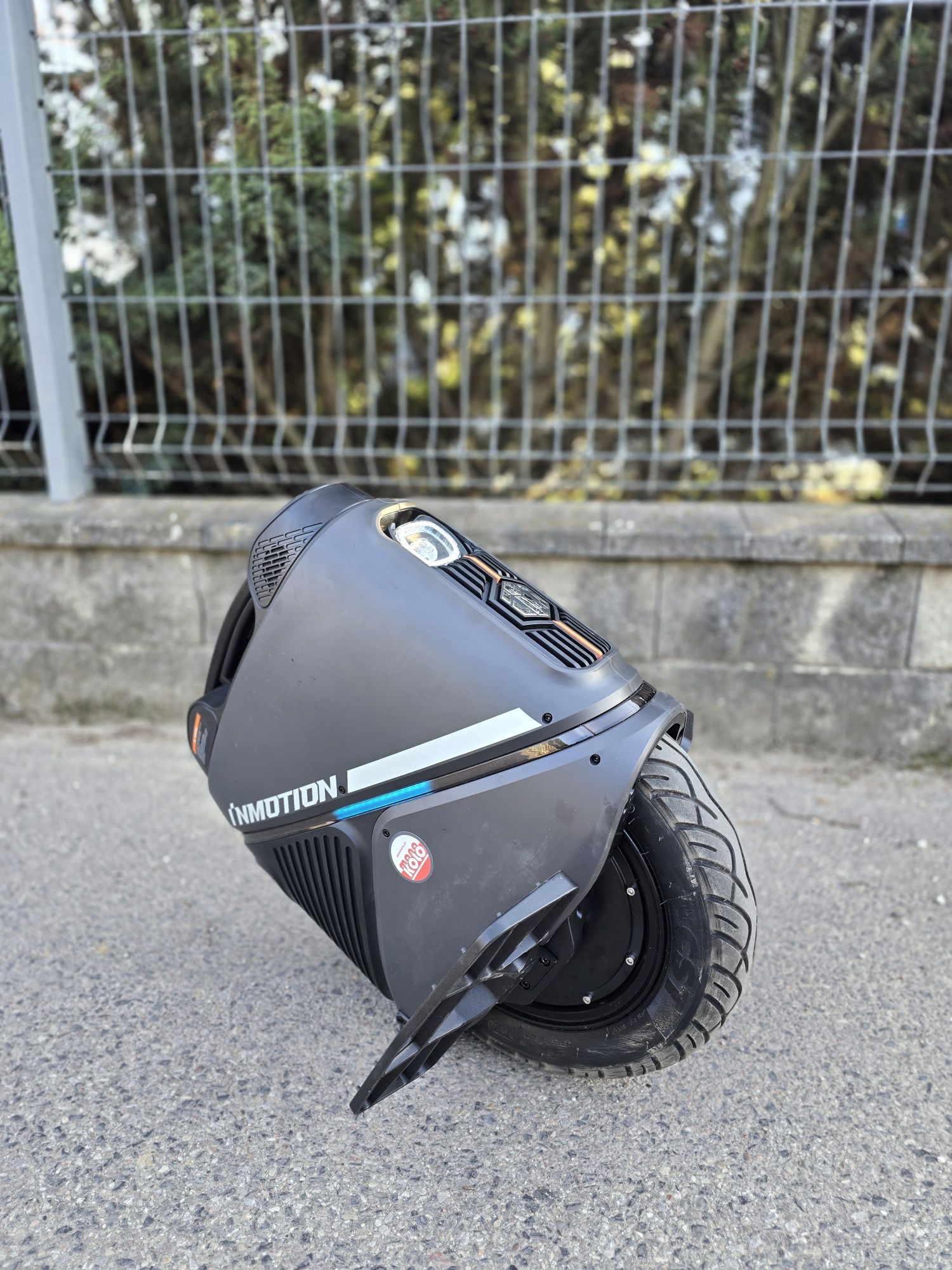 Monocykl elektryczny Inmotion V9