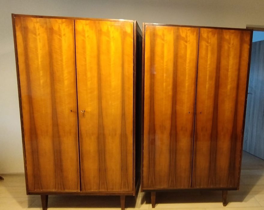 Szafa PRL "wysoki połysk"