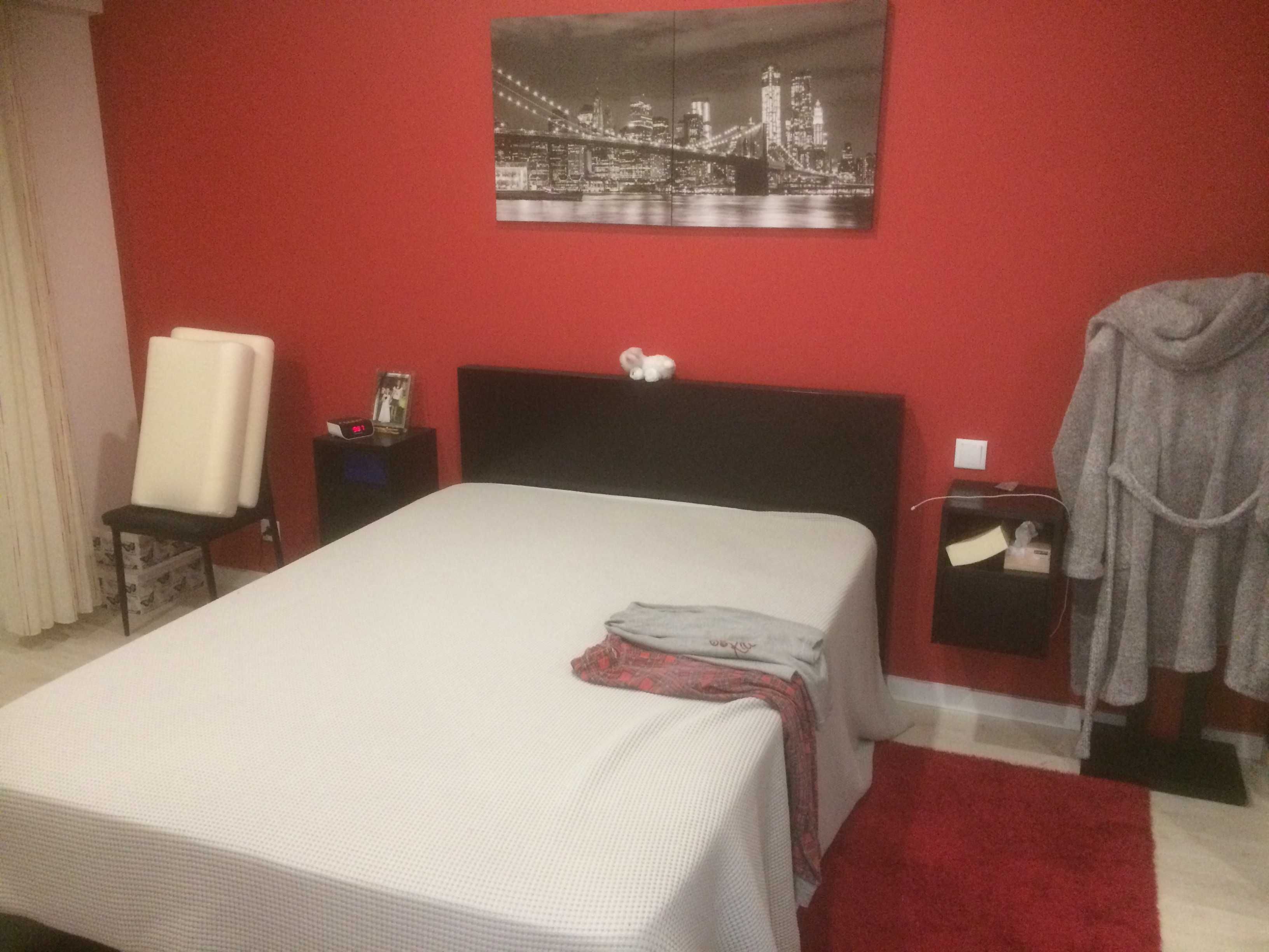 Alugo apartamento junto ao metro de Odivelas
