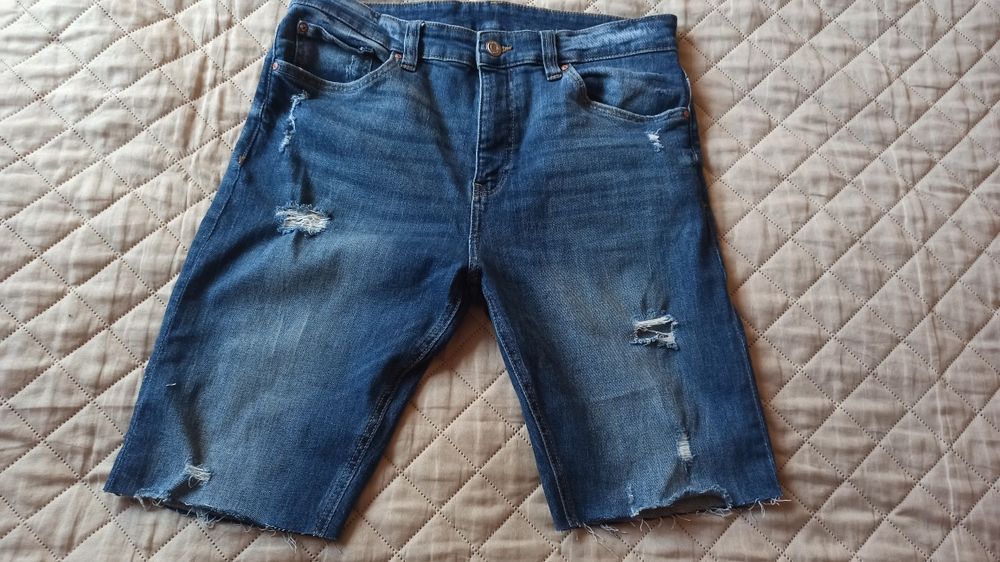 Spodenki jeans do kolan bermudy Bershka  M L