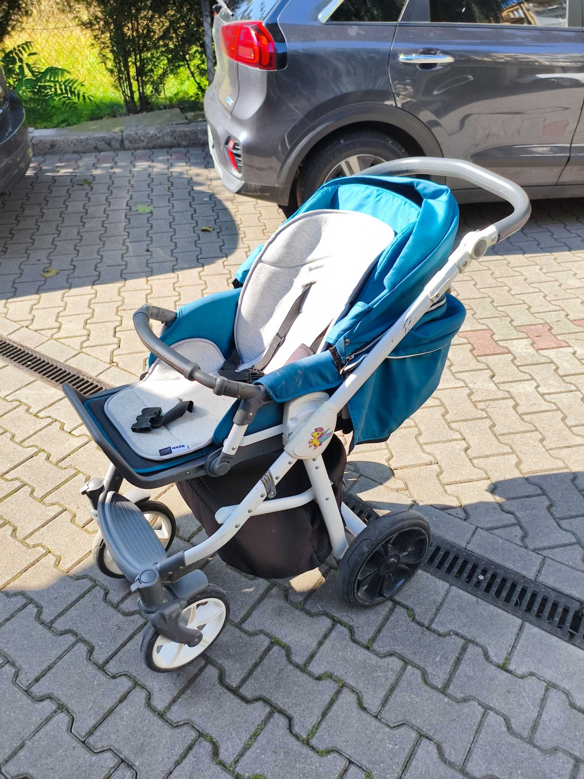 Wózek Roan Bass 2 w 1 – komfortowy, funkcjonalny, stan bardzo dobry