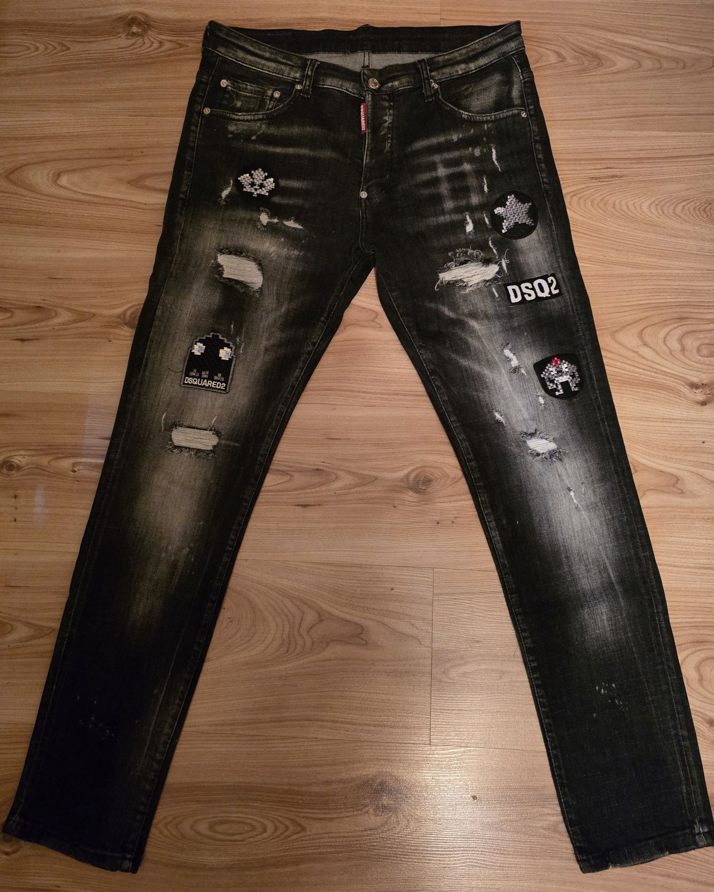 Jeansy DSQUARED rozmiar 48