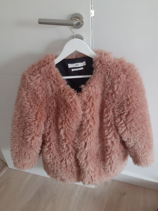 Casaco pelo rosa velho Mango