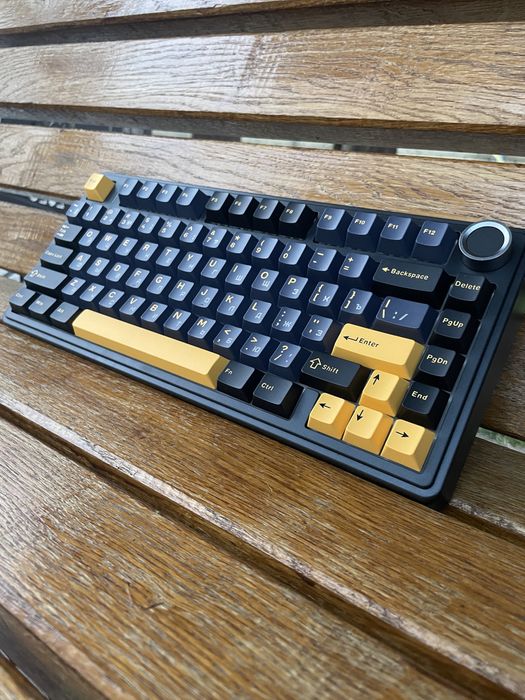Механічна aula f75 з кирилицею легкий хід клавіш