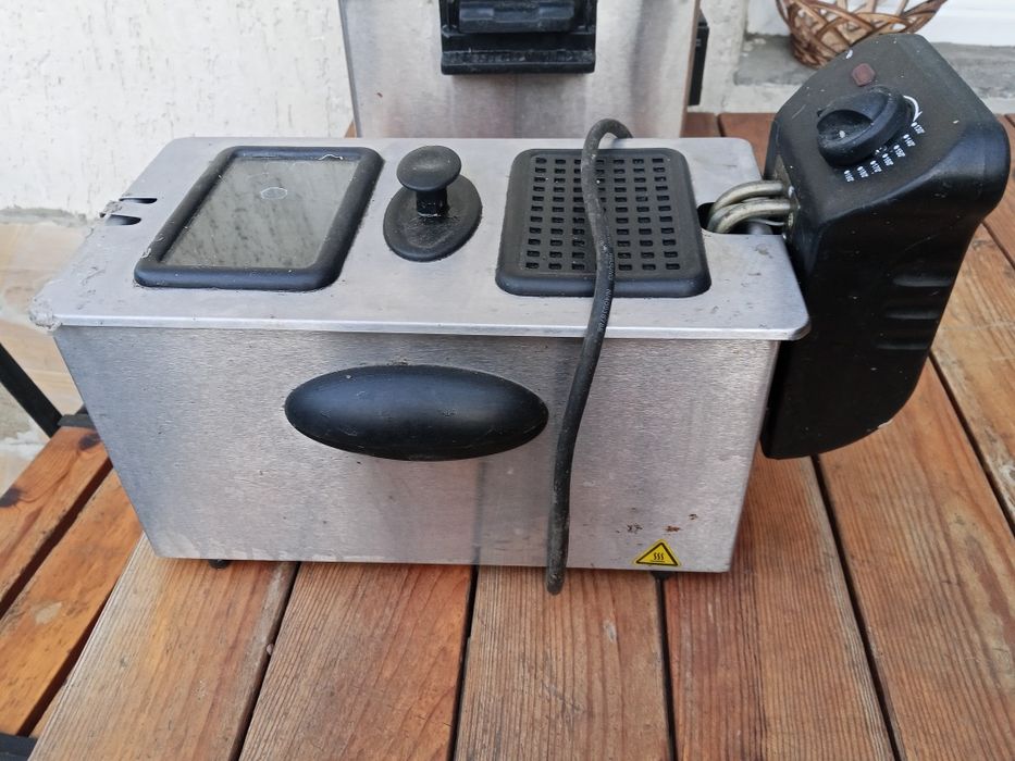 Фрітюрниця на три літри вживанавживана