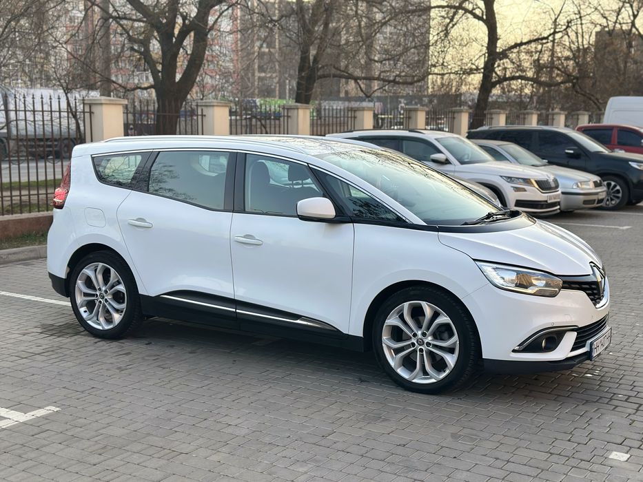 Renault Grand Scenic 2017