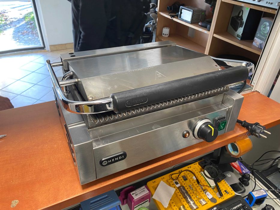 Grill opiekacz elektryczny Hendi
