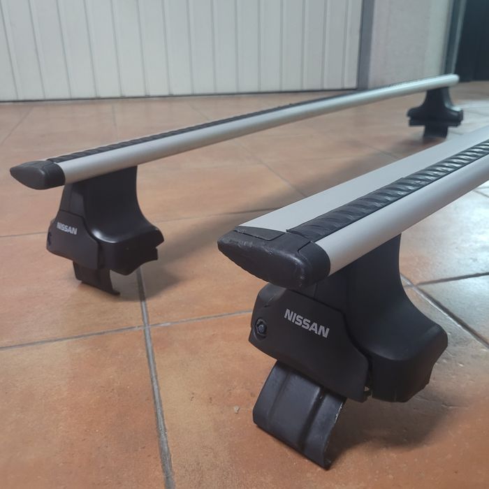 Barras de tejadilho Nissan originais