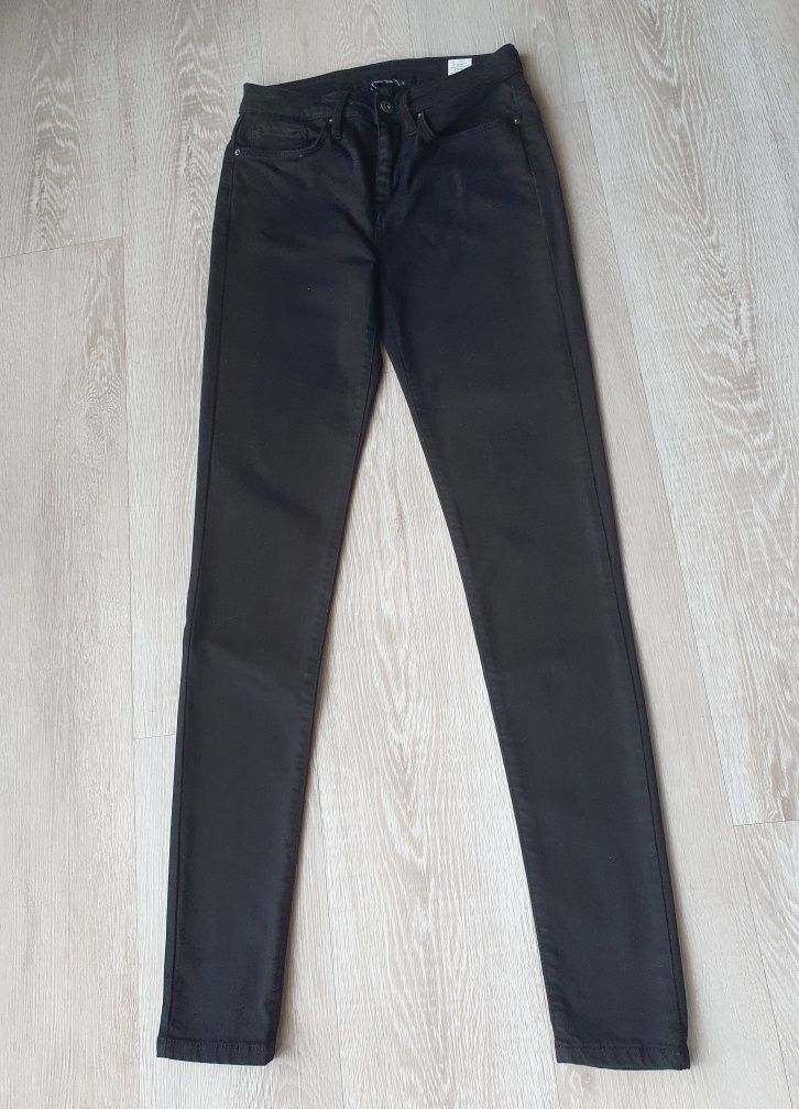 Czarne jeansy spodnie skinny Tommy Hilfiger Como Rw Jegging Fit XS 34