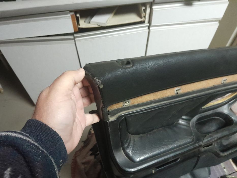 Кожаные дверные карты бмв 750 е38