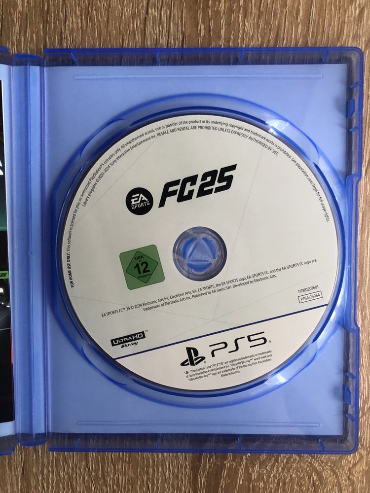 FC 25 для Playstation 5 в идеальном состоянии